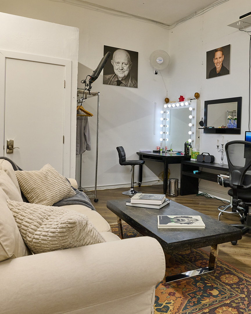 A professional headshot studio in Palo Alto with a dedicated shooting area, lighting setup, and a comfortable prep and lounge space for new-hire sessions serving Silicon Valley companies.